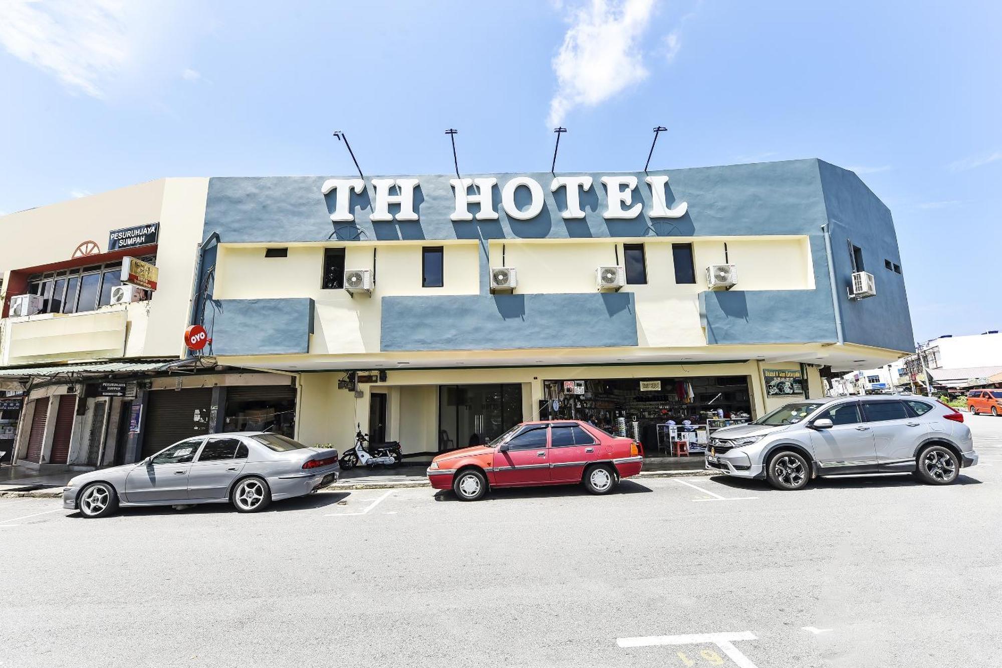 Oyo 90445 Th Hotel 伯豪 外观 照片